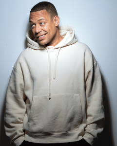 Retrato de Carlão, artista confirmado no Rock in Rio Lisboa 2026